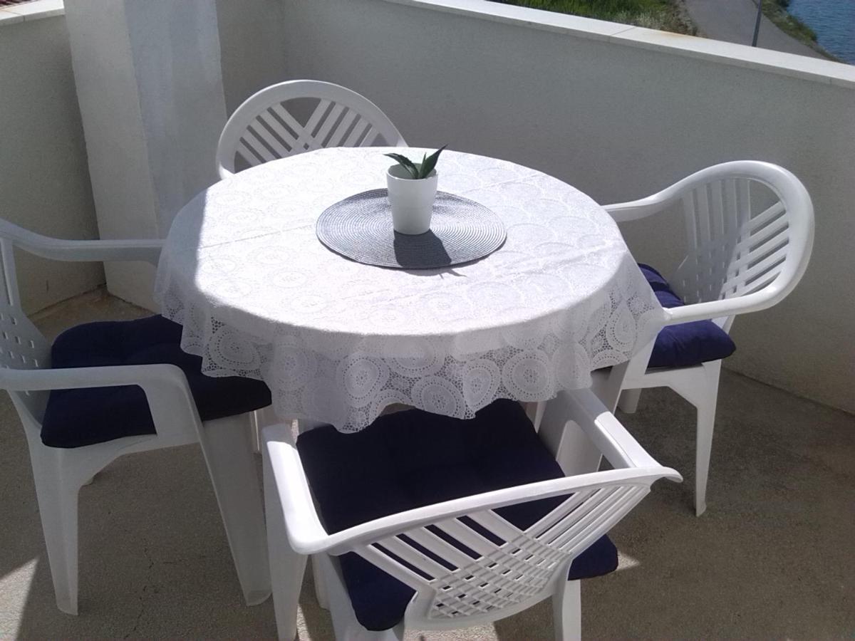 Apartmani Maja Pag Town Exterior foto